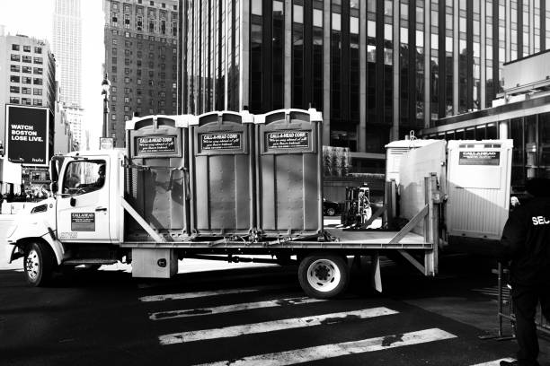 Portable bathroom rental in Mishawaka, IN